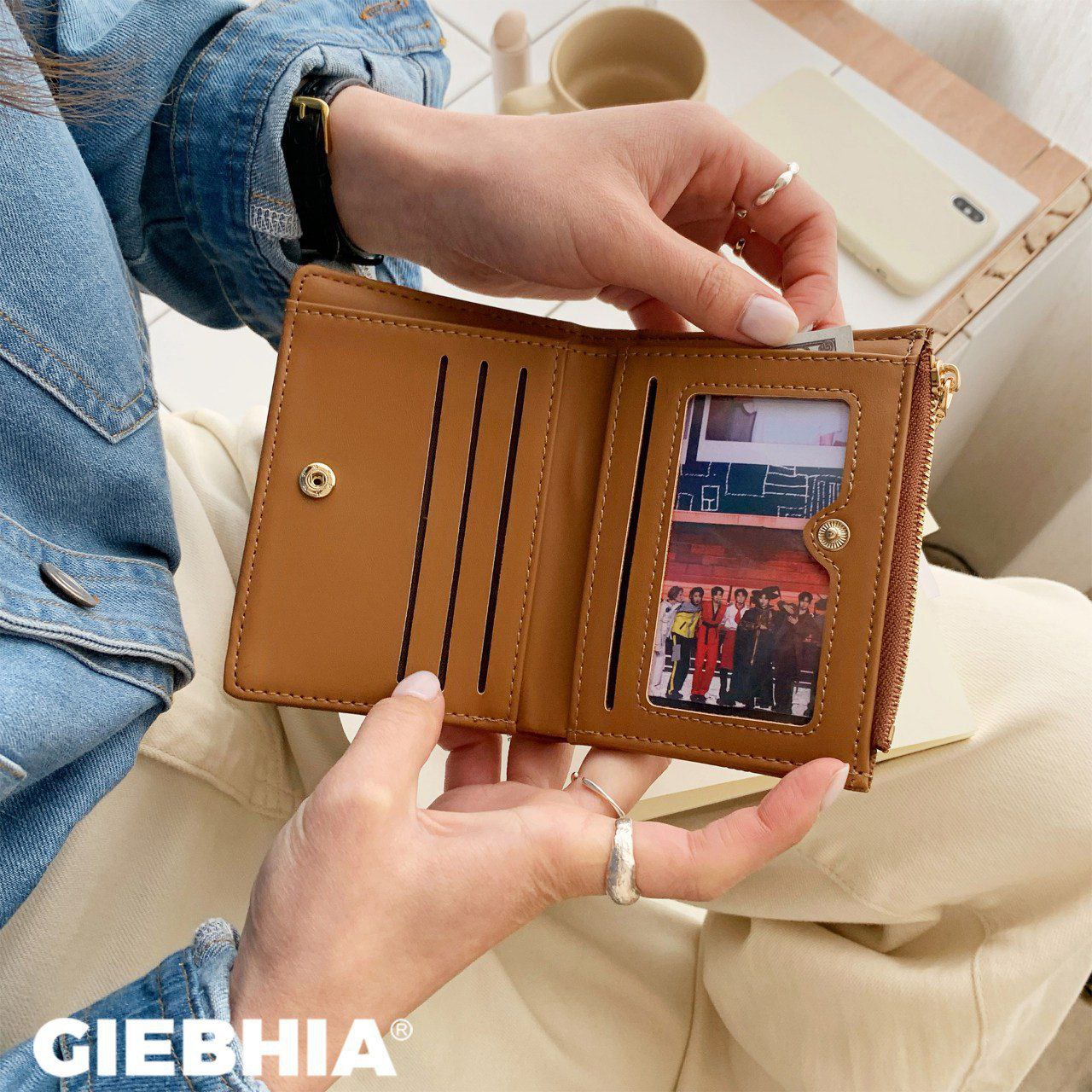 /public/uploads/photos/shares/Suzy bags/IMG_4609.jpeg